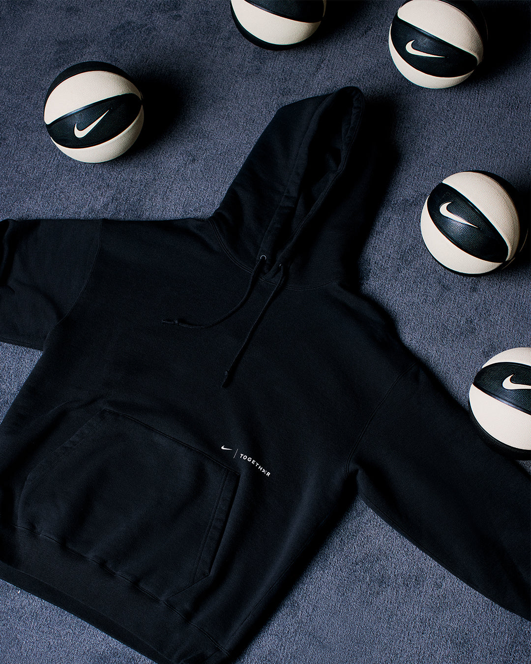 Everyone Watches Women's Sports™ Black Hoodie – Togethxr